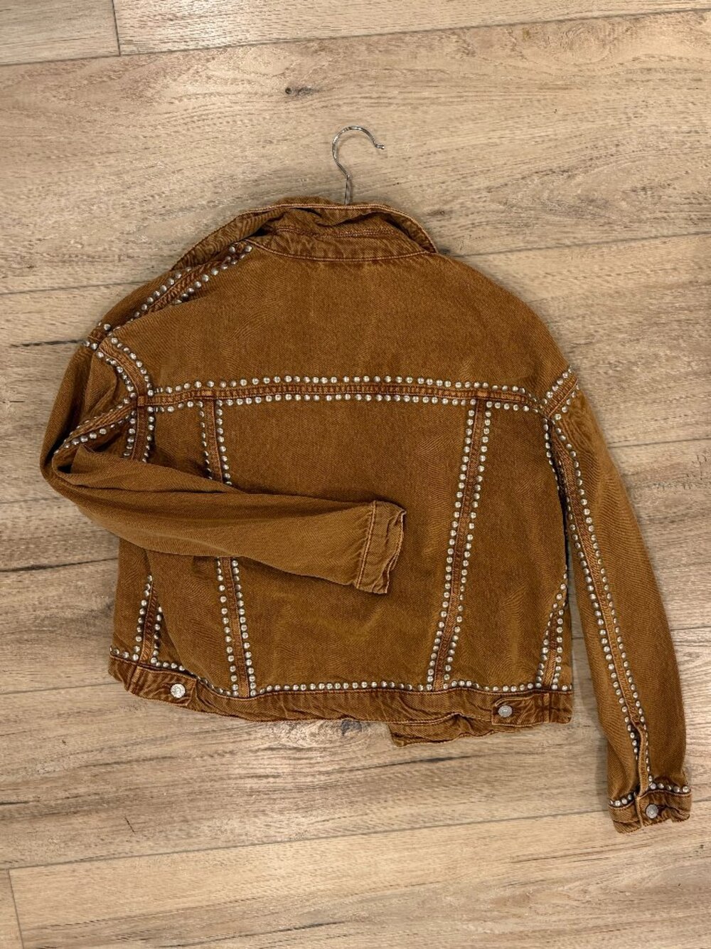 AllSaints Studded Denim Jacket in Light Brown, size US 6 / UK 10 / EU 38 - Picture 6 of 9